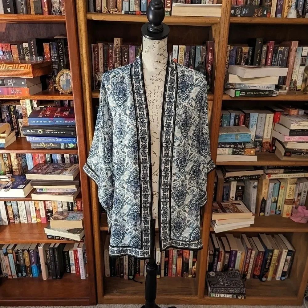 MAX studio open blue Paisley kimono sz m nwt